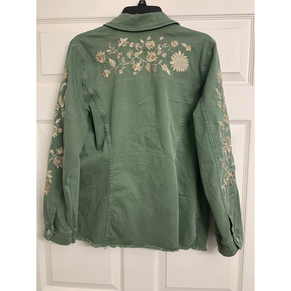 Chico's Green Utility Floral Embroidered Denim Jacket Raw Hem Size 12/14 Large - Picture 3 of 10